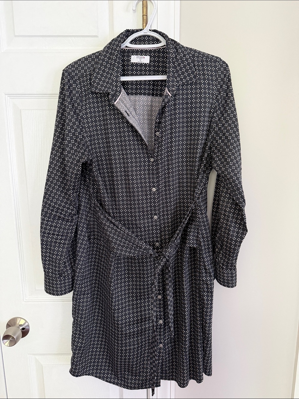 UNTUCKit Black Printed Long-Sleeve Shirt Dress with Tie Waist